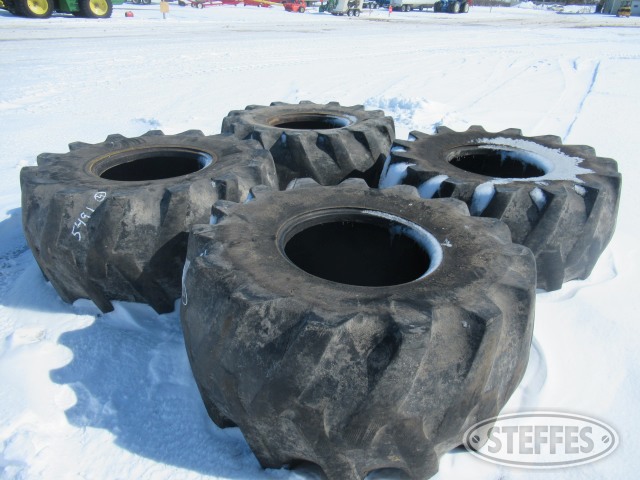 (4) 28L-26 tires